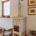 Le Des Vaches Apartment *