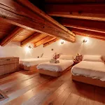 Le Des Vaches Apartment *