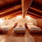 Le Des Vaches Apartment