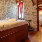 Le Des Vaches Apartment