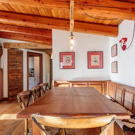 Le Des Vaches Apartment *